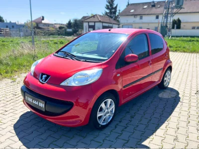 PEUGEOT 107